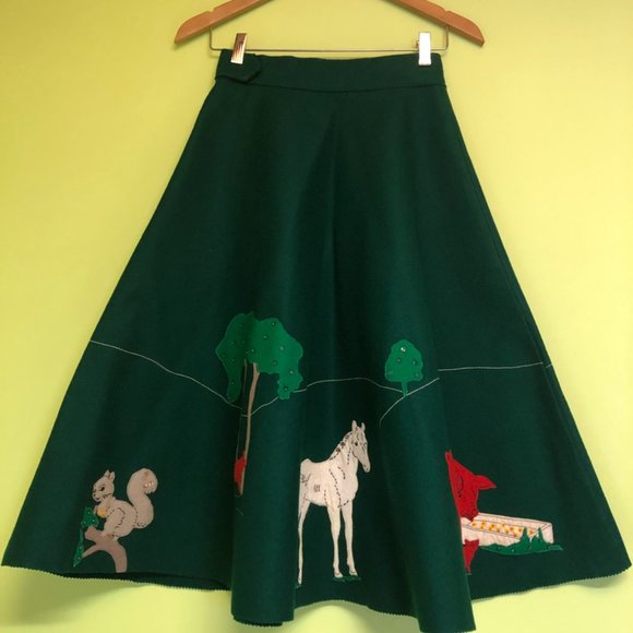 Real 50s wool felt circle skirt. Clean. Impeccable. - Picture 9 of 10